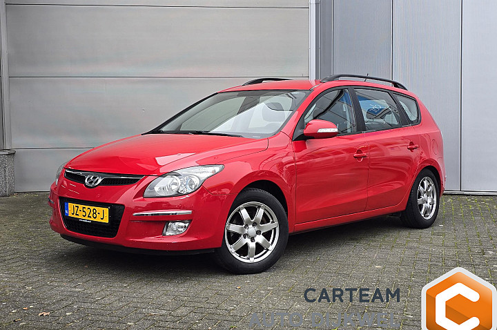 Hyundai i30 CW 1.6i Dynamic Automaat Airco Trekhaak